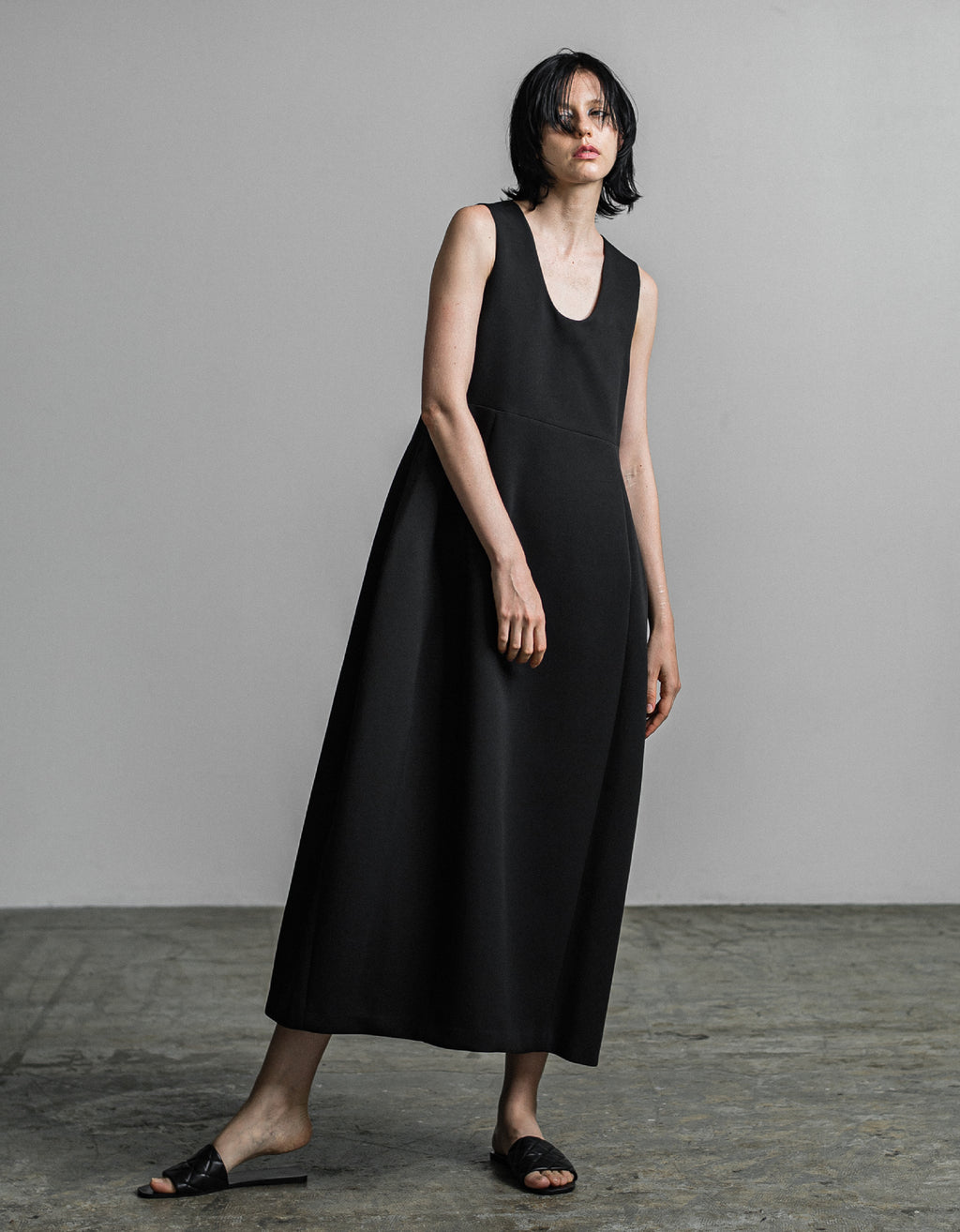 IH01-7P-28202 Curvy Dress