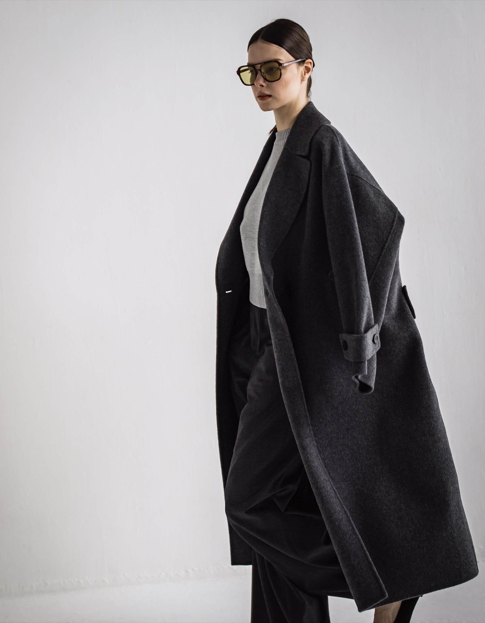 IH04-7A-82908 Super 100's maxi length rever coat