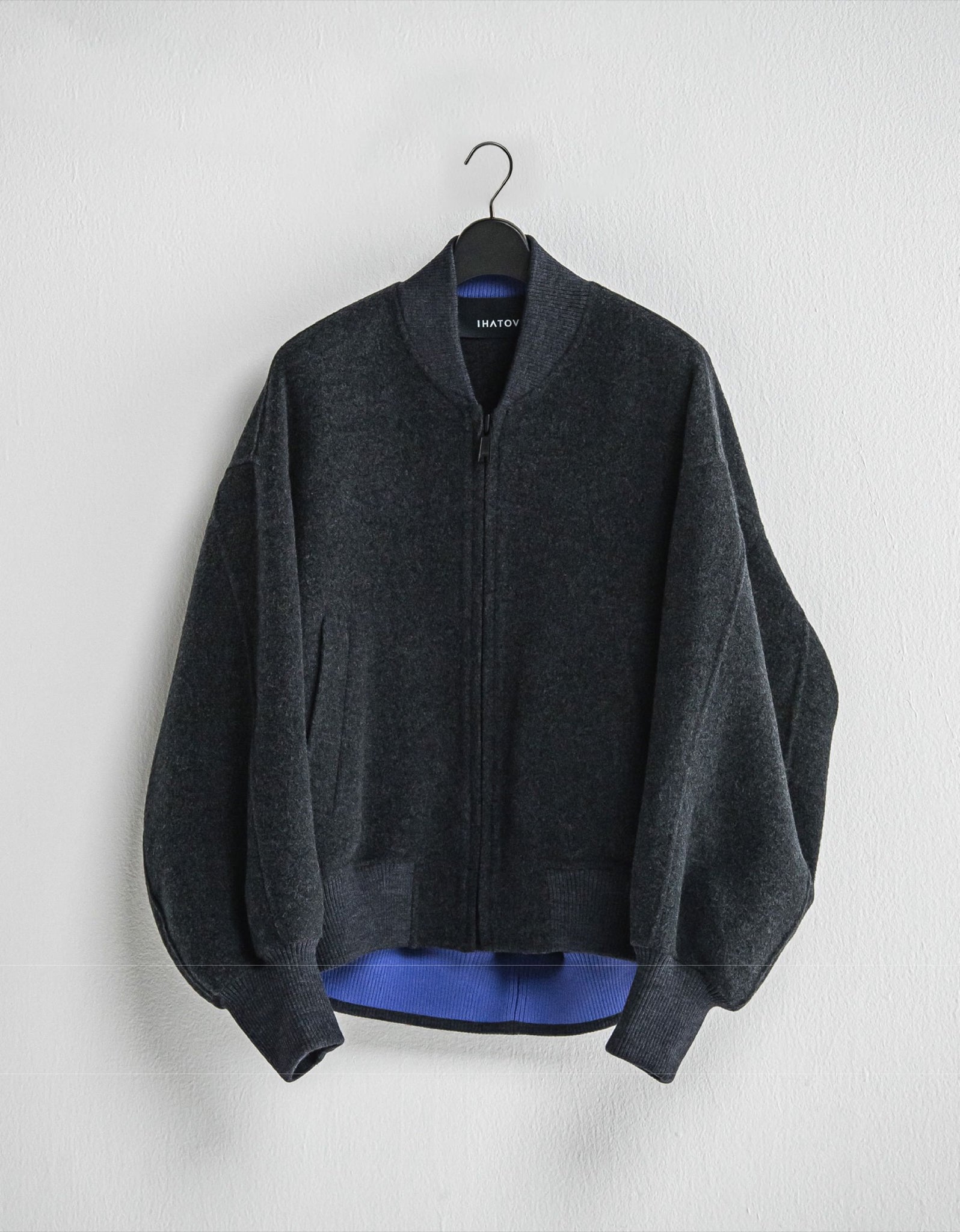 IH05-7A-55905 Super 100's River wool stadium blouson