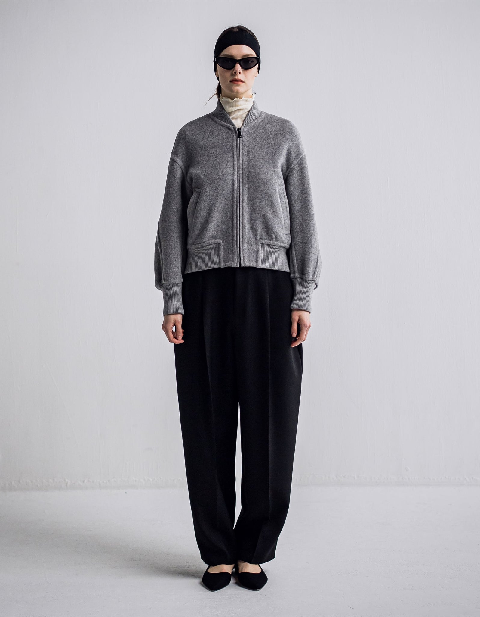 IH05-7A-55905 Super 100's River wool stadium blouson