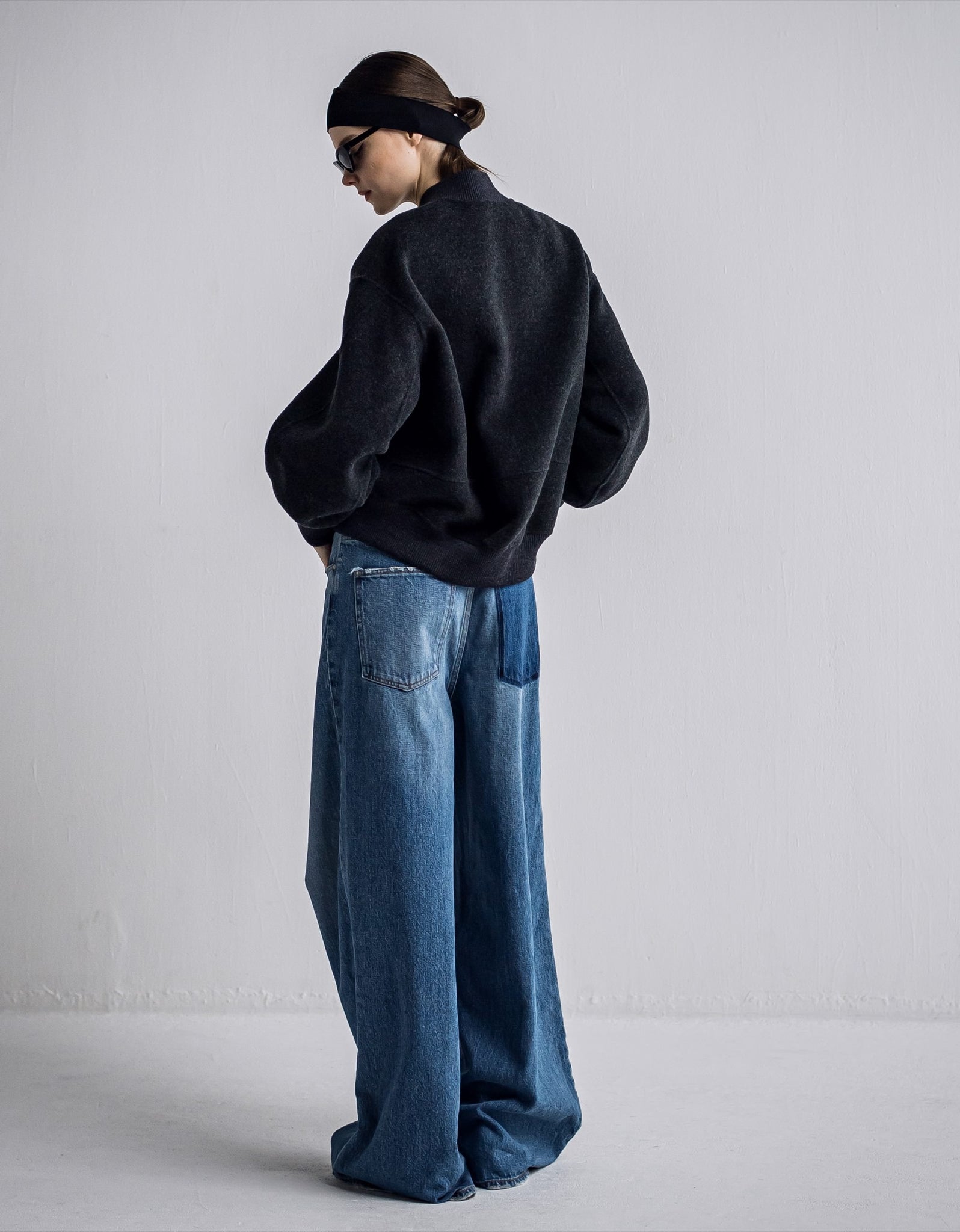 IH05-7A-55905 Super 100's River wool stadium blouson